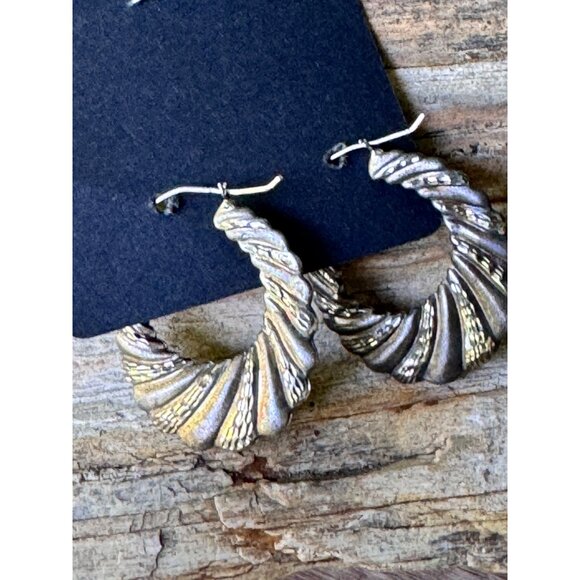 Vintage Sterling Silver Twisted Hoop Earrings With Textured Details 4.0g - Picture 3 of 8